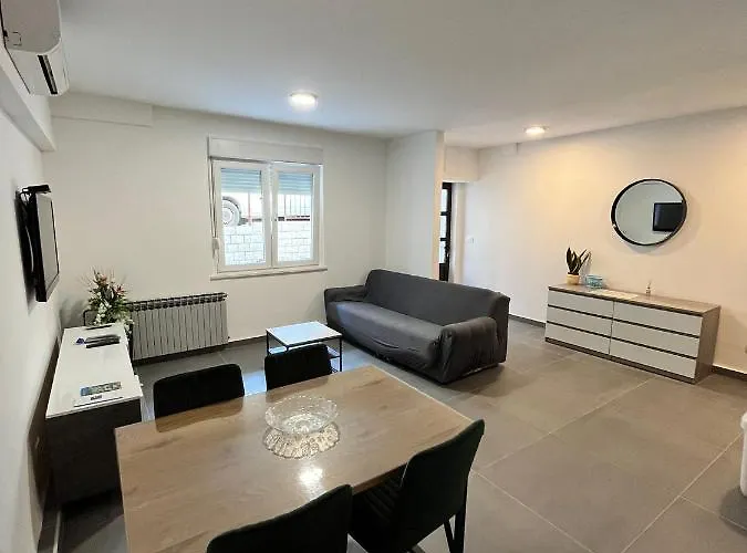 Memento Vivere * Podstrana